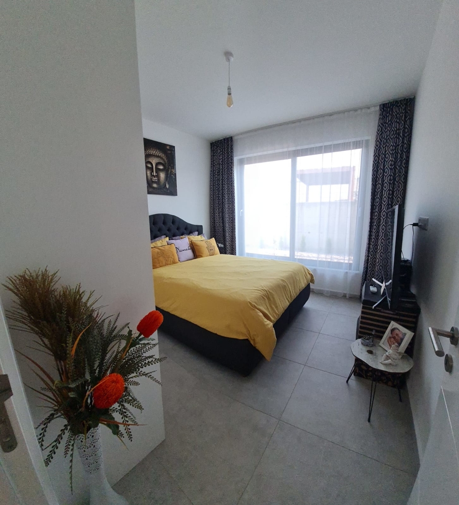 Schlafzimmer 2