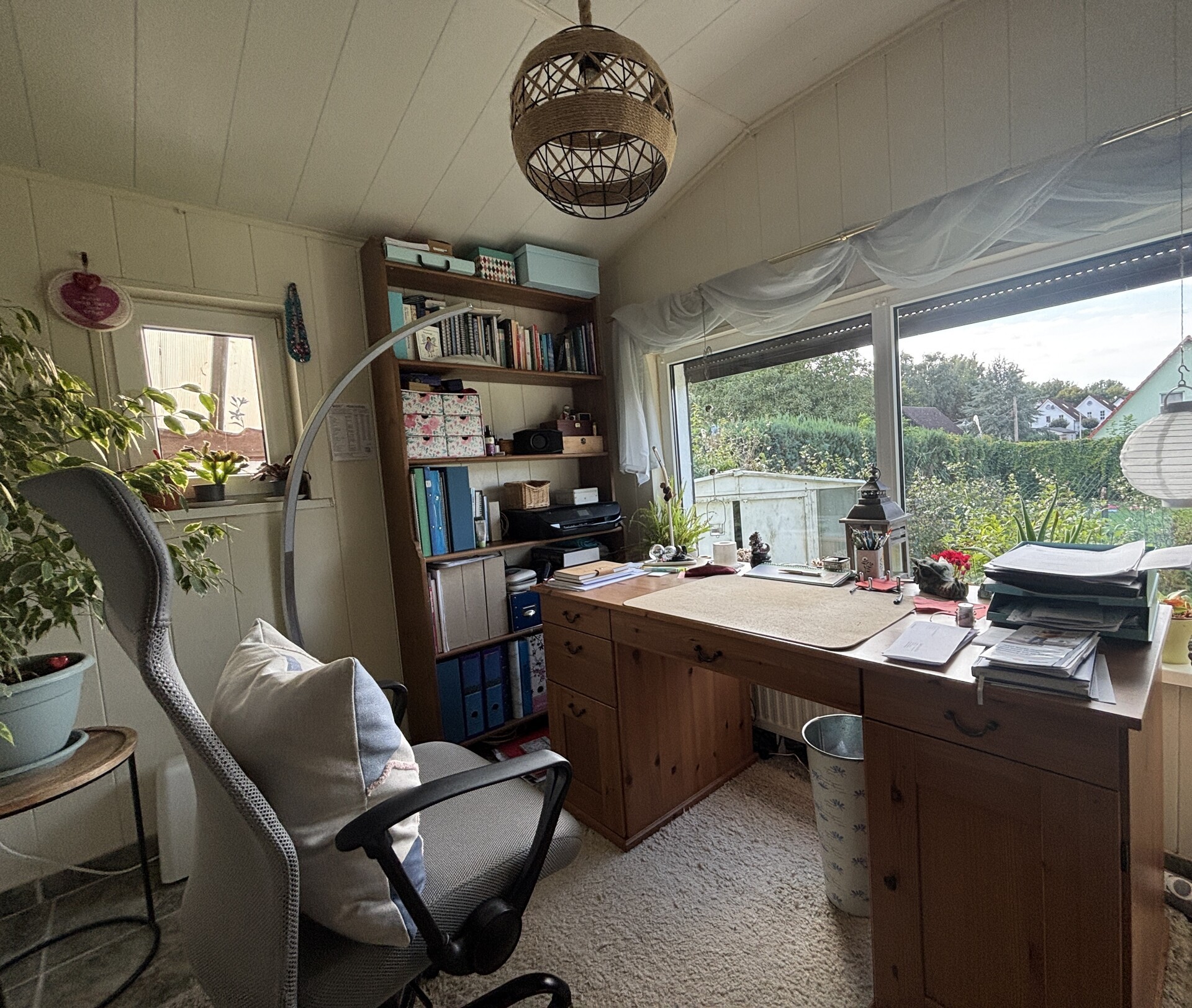 Büro EG